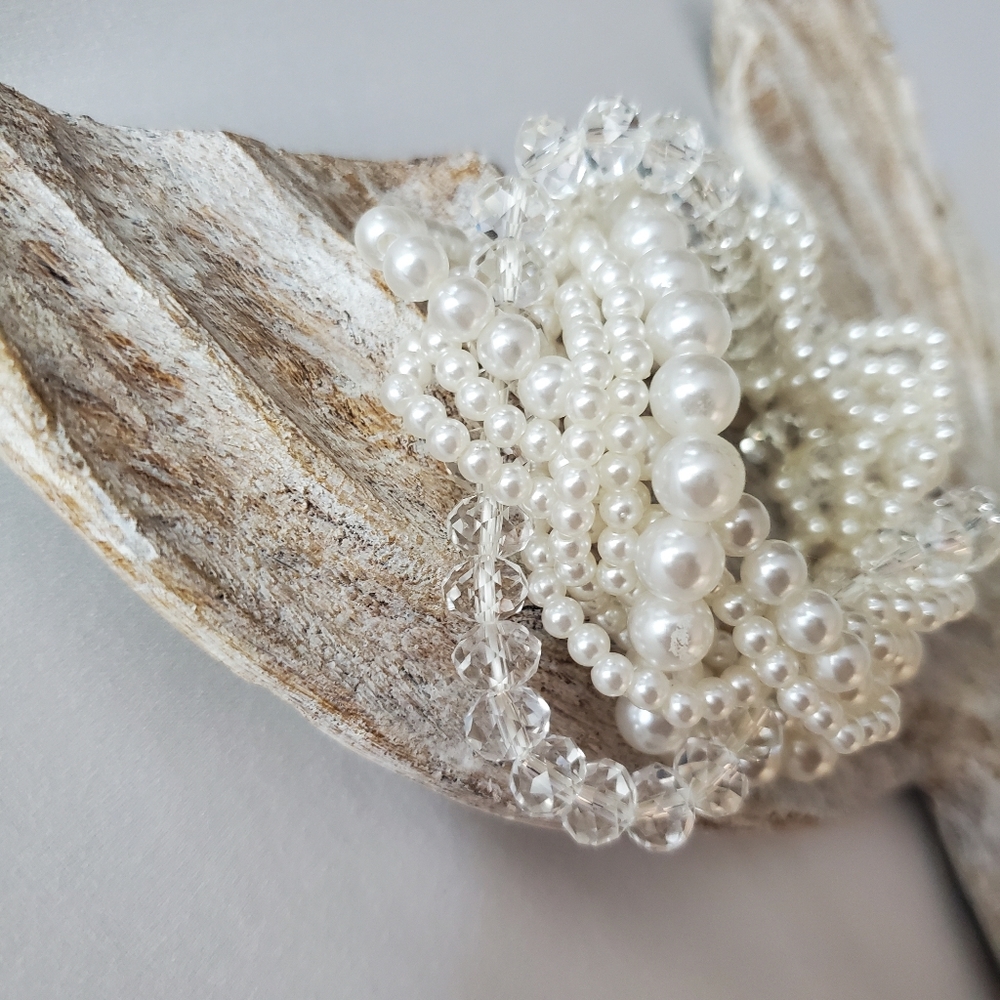 NWOT| BRAIDED FAUX PEARL BRACELET
